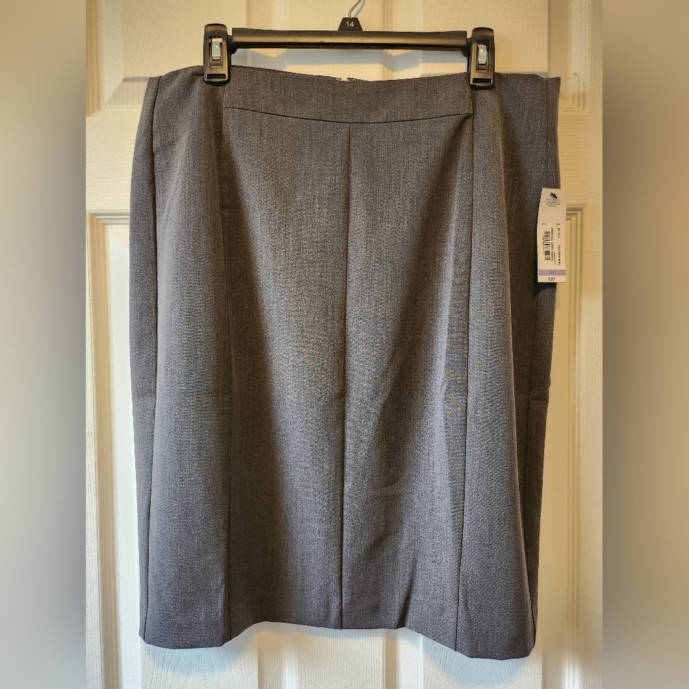 NWT Gray Suit Skirt Worthington